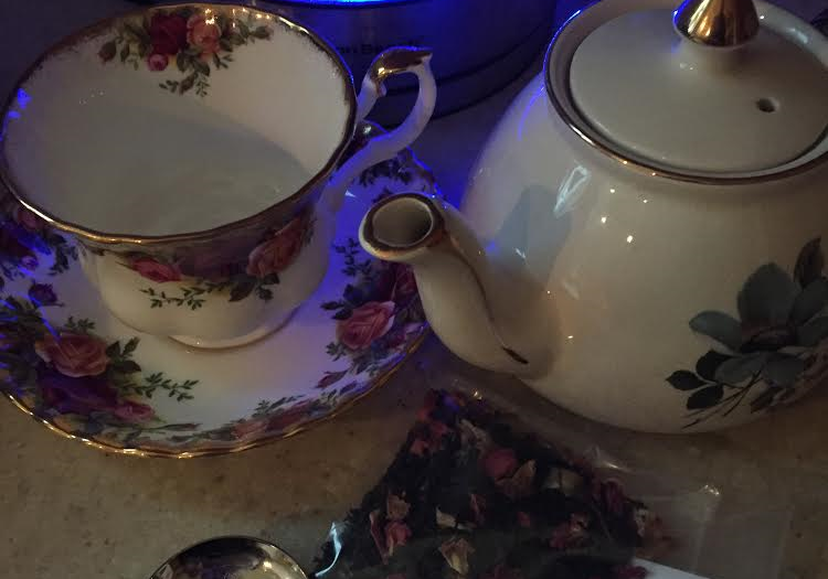 Haromny | Introspection | Connection | Tarot & Tea | Bramble Cottage | Feeling Absolutely Fabulous | Jacqueline Fairbrass